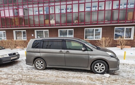 Toyota ISis I, 2012 год, 1 325 000 рублей, 4 фотография