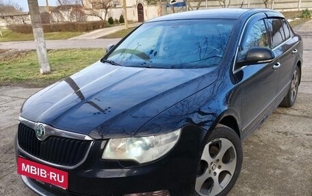 Skoda Superb III рестайлинг, 2009 год, 1 000 050 рублей, 2 фотография