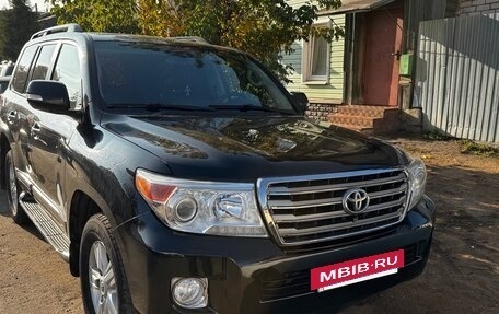 Toyota Land Cruiser 200, 2013 год, 3 490 000 рублей, 3 фотография