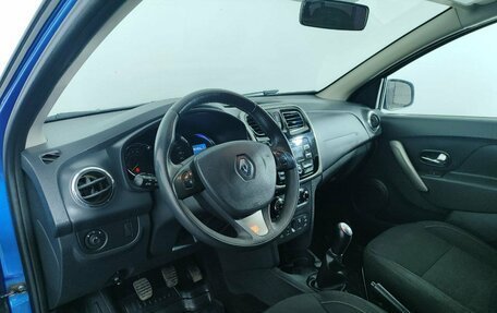 Renault Sandero II рестайлинг, 2017 год, 965 000 рублей, 9 фотография