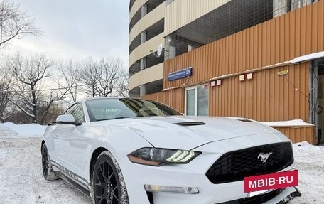 Ford Mustang VI рестайлинг, 2019 год, 3 900 000 рублей, 4 фотография