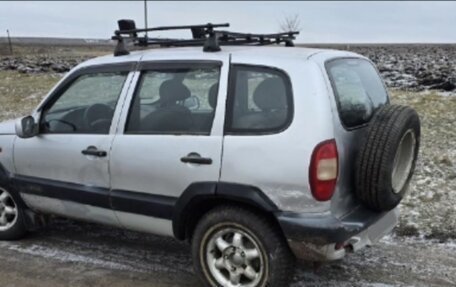 Chevrolet Niva I рестайлинг, 2004 год, 230 000 рублей, 3 фотография