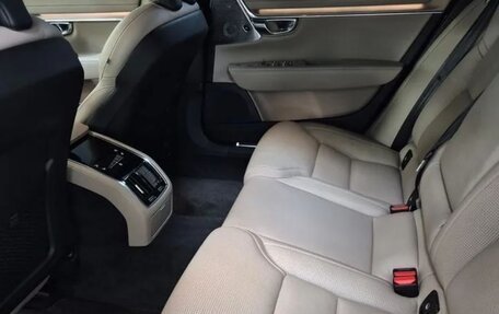 Volvo S90 II рестайлинг, 2025 год, 6 500 000 рублей, 12 фотография