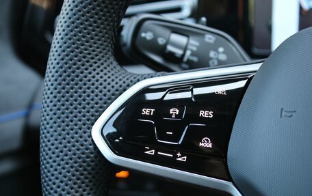 Volkswagen Tiguan, 2025 год, 5 199 000 рублей, 9 фотография