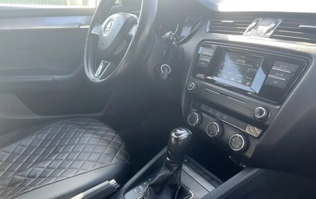 Skoda Octavia, 2015 год, 980 000 рублей, 24 фотография