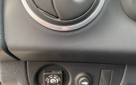 Renault Logan II, 2015 год, 510 000 рублей, 9 фотография