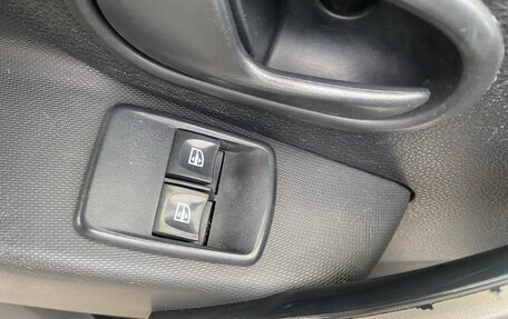 Renault Logan II, 2015 год, 510 000 рублей, 8 фотография