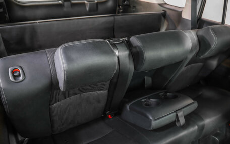 Toyota Land Cruiser Prado 150 рестайлинг 2, 2014 год, 2 960 000 рублей, 31 фотография