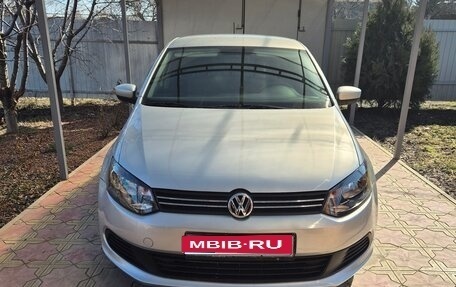 Volkswagen Polo VI (EU Market), 2014 год, 790 000 рублей, 1 фотография