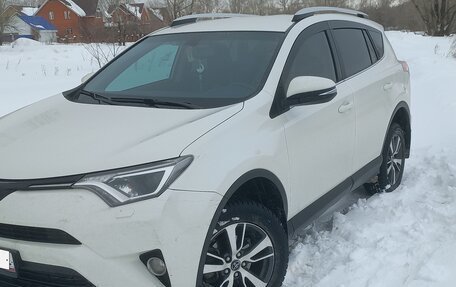Toyota RAV4, 2017 год, 2 250 000 рублей, 1 фотография