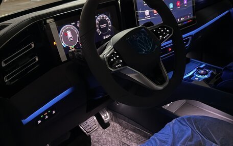 Volkswagen Tiguan, 2025 год, 4 855 000 рублей, 7 фотография