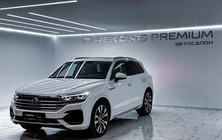 Volkswagen Touareg III, 2018 год, 6 100 000 рублей, 5 фотография