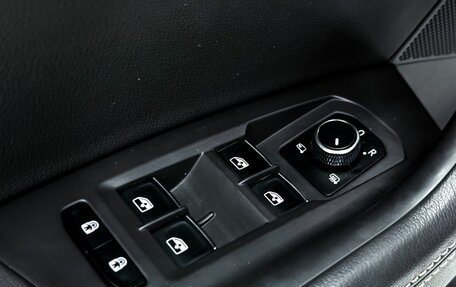 Volkswagen Touareg III, 2018 год, 6 100 000 рублей, 10 фотография