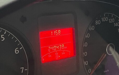 Volkswagen Polo VI (EU Market), 2011 год, 1 400 000 рублей, 17 фотография