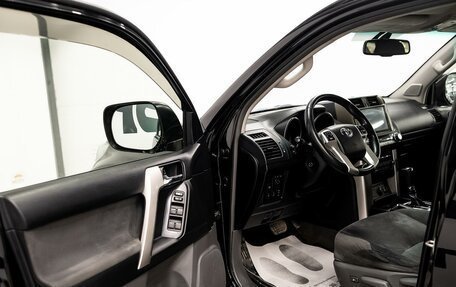 Toyota Land Cruiser Prado 150 рестайлинг 2, 2012 год, 2 227 000 рублей, 7 фотография