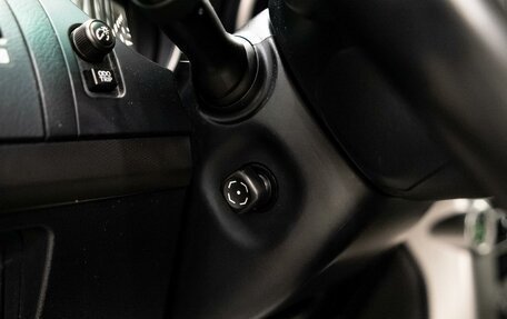 Toyota Land Cruiser Prado 150 рестайлинг 2, 2012 год, 2 227 000 рублей, 11 фотография