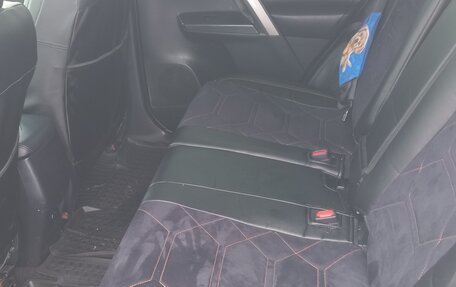 Toyota RAV4, 2017 год, 2 250 000 рублей, 5 фотография