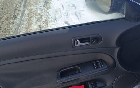 Volkswagen Passat B5+ рестайлинг, 2004 год, 260 000 рублей, 12 фотография