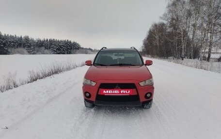 Mitsubishi Outlander III рестайлинг 3, 2010 год, 1 200 000 рублей, 4 фотография