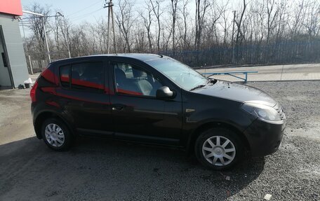 Renault Sandero I, 2010 год, 650 000 рублей, 4 фотография