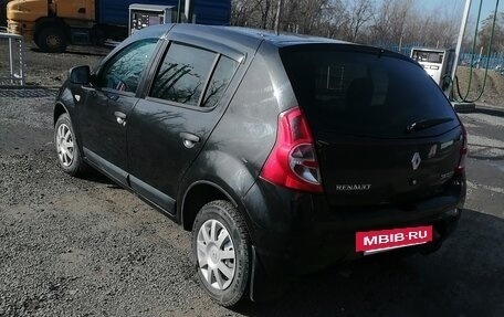 Renault Sandero I, 2010 год, 650 000 рублей, 5 фотография