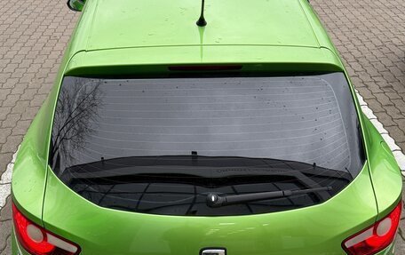 SEAT Ibiza IV рестайлинг 2, 2013 год, 730 000 рублей, 4 фотография