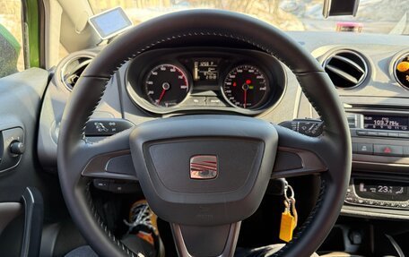 SEAT Ibiza IV рестайлинг 2, 2013 год, 730 000 рублей, 10 фотография