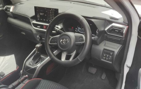 Toyota Raize I, 2020 год, 1 825 000 рублей, 15 фотография