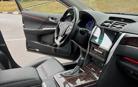 Toyota Camry, 2016 год, 1 850 000 рублей, 14 фотография