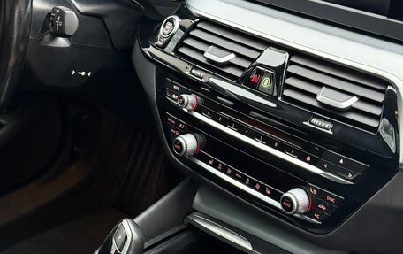 BMW 5 серия, 2017 год, 2 270 000 рублей, 15 фотография