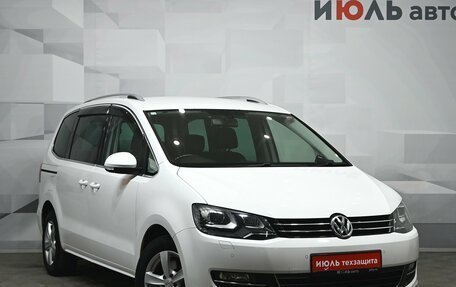 Volkswagen Sharan II, 2012 год, 1 250 000 рублей, 3 фотография