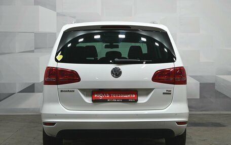 Volkswagen Sharan II, 2012 год, 1 250 000 рублей, 5 фотография