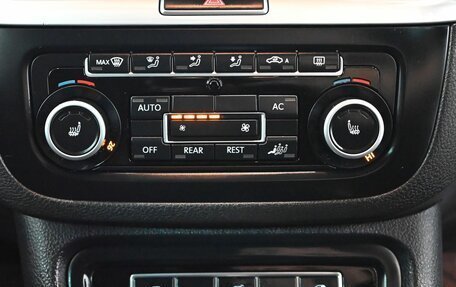 Volkswagen Sharan II, 2012 год, 1 250 000 рублей, 19 фотография