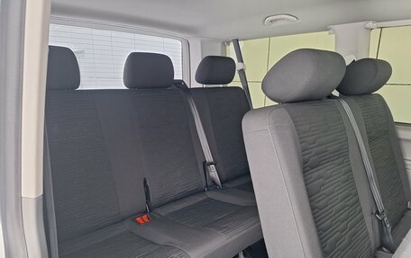 Volkswagen Caravelle T6 рестайлинг, 2021 год, 4 700 000 рублей, 14 фотография