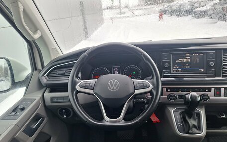 Volkswagen Caravelle T6 рестайлинг, 2021 год, 4 700 000 рублей, 11 фотография