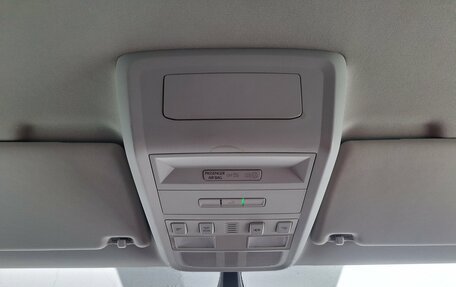 Volkswagen Caravelle T6 рестайлинг, 2021 год, 4 700 000 рублей, 26 фотография