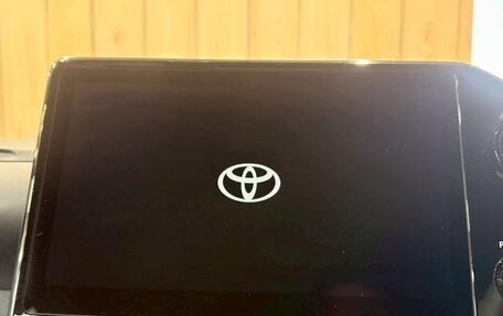 Toyota Voxy, 2025 год, 4 100 000 рублей, 15 фотография