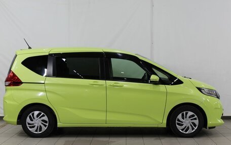 Honda Freed II, 2018 год, 1 465 000 рублей, 6 фотография