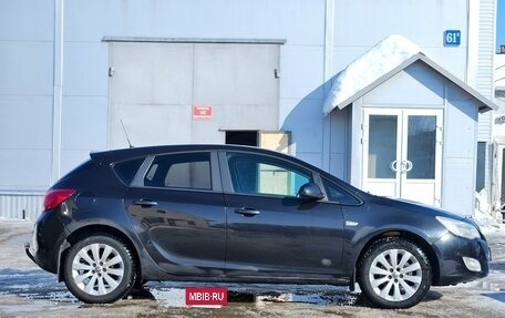 Opel Astra J, 2010 год, 395 000 рублей, 4 фотография