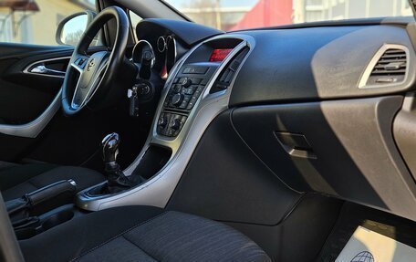 Opel Astra J, 2010 год, 395 000 рублей, 12 фотография