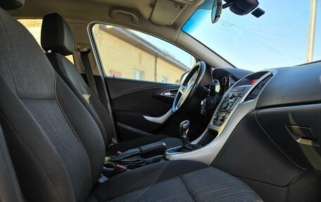 Opel Astra J, 2010 год, 395 000 рублей, 13 фотография