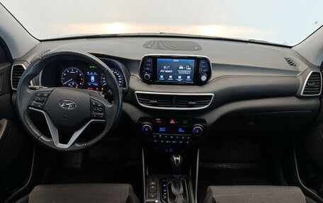 Hyundai Tucson III, 2019 год, 2 749 000 рублей, 15 фотография