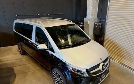 Mercedes-Benz V-Класс, 2022 год, 13 900 000 рублей, 8 фотография