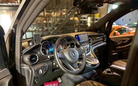 Mercedes-Benz V-Класс, 2022 год, 13 900 000 рублей, 12 фотография