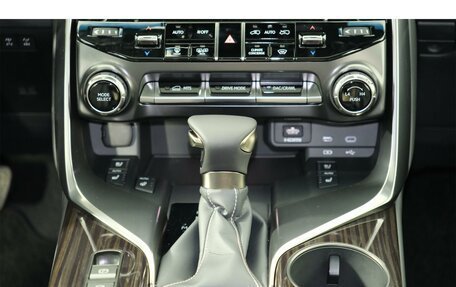 Lexus LX, 2025 год, 21 700 000 рублей, 22 фотография