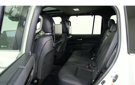 Lexus LX, 2025 год, 21 700 000 рублей, 28 фотография