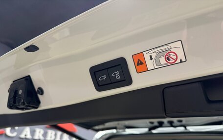 Toyota RAV4, 2025 год, 4 977 700 рублей, 9 фотография