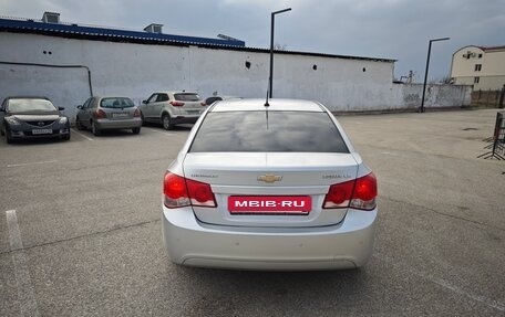 Chevrolet Cruze II, 2010 год, 600 000 рублей, 5 фотография