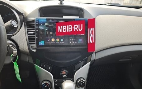 Chevrolet Cruze II, 2010 год, 600 000 рублей, 14 фотография