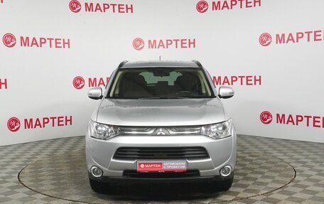 Mitsubishi Outlander III рестайлинг 3, 2013 год, 1 445 000 рублей, 2 фотография